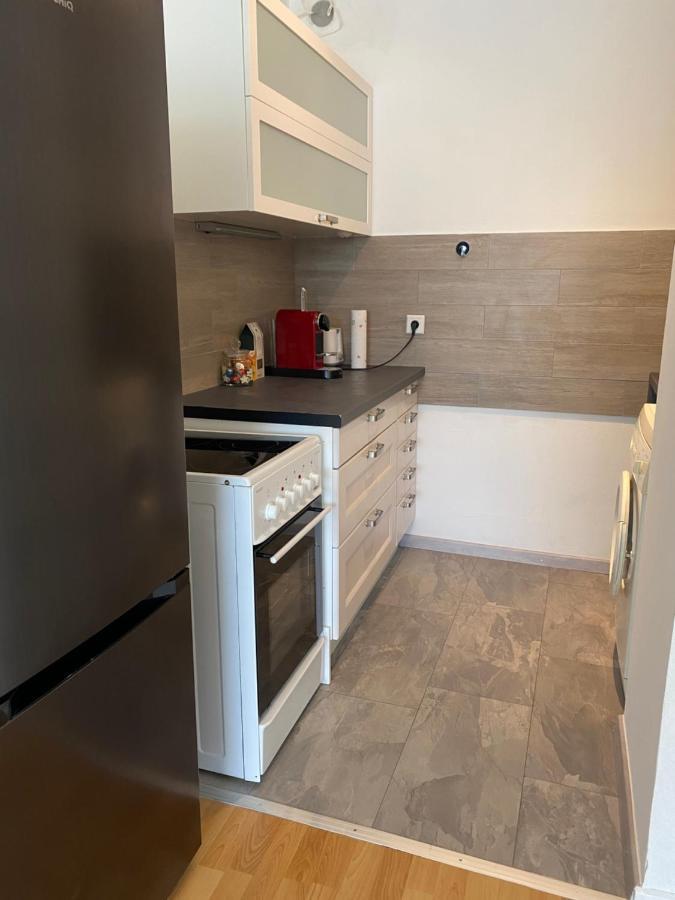 Wunderschone Zentrale Wohnung In Ратинген Экстерьер фото