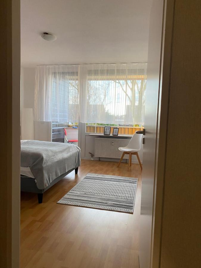 Wunderschone Zentrale Wohnung In Ратинген Экстерьер фото